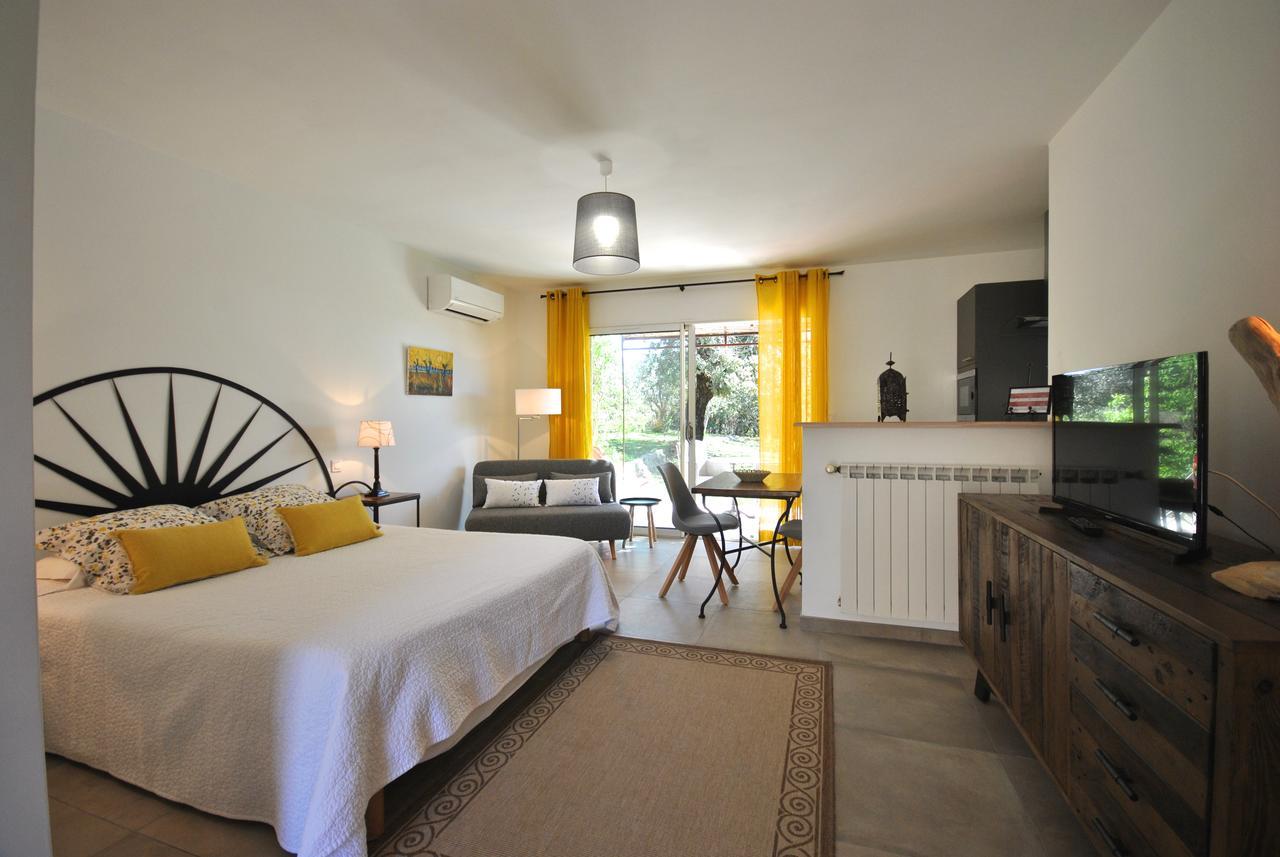 جورد B&B La Badelle المظهر الخارجي الصورة